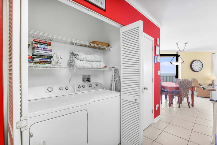 Washer/Dryer/Utility