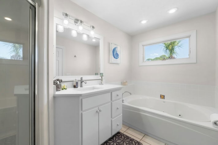 Shower and dressing space