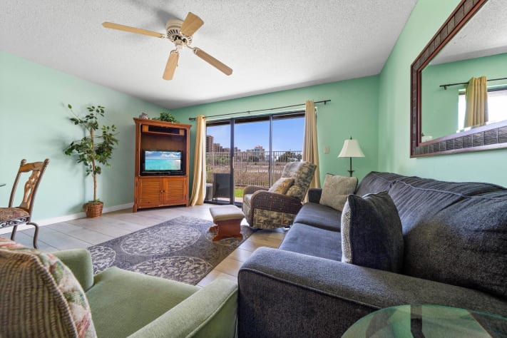  Seaside Beach & Racquet 1111