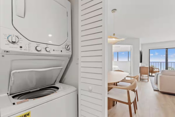 Washer/Dryer/Utility