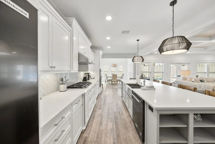 Fully equipped kitchen