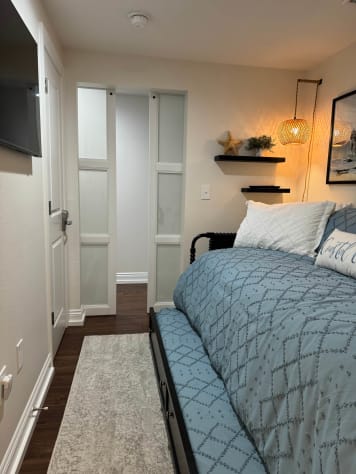 Twin Bed with Twin Trundle