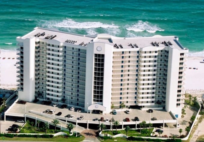 Admirals Quarters #909