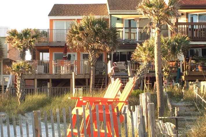 WOW ! walk out to private beach yard