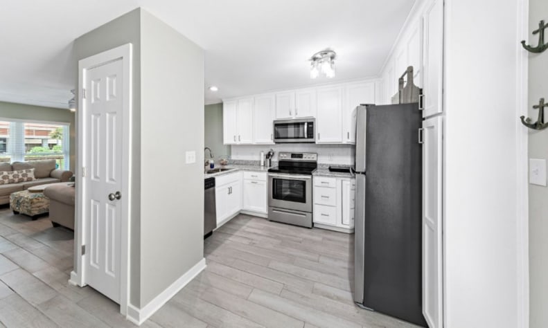 Sand Dollar #13 - Kitchen Stainless Appliances, Fully Equipped