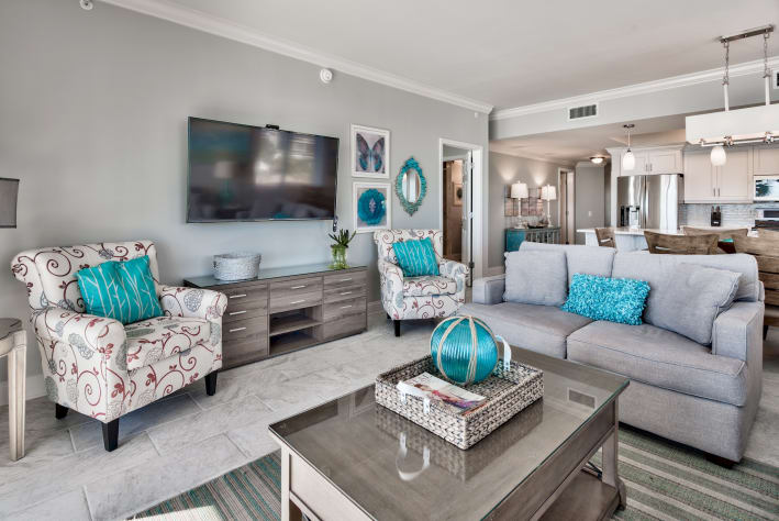 Majestic Sun 201A - Living Area with Natural Light