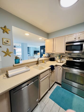Fully stocked kitchen 