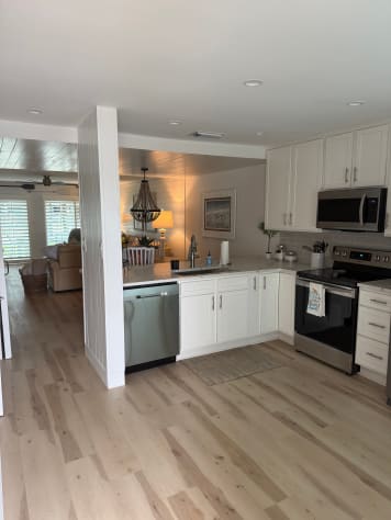Open kitchen