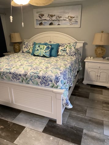 Master bed 