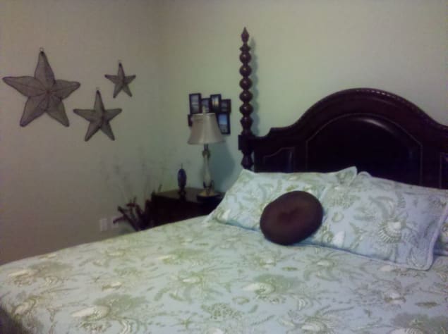 Gulf front MBR w direct access to balcony. KS bed w new mattress 01/21