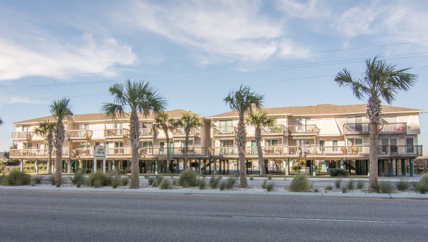Sand Dollar #9 - TownHouse 2 Car Assigned Parking, Beach Access, Sleeps 7