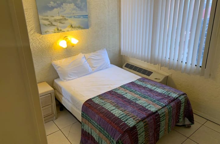 Full second bed in unit  at Front door