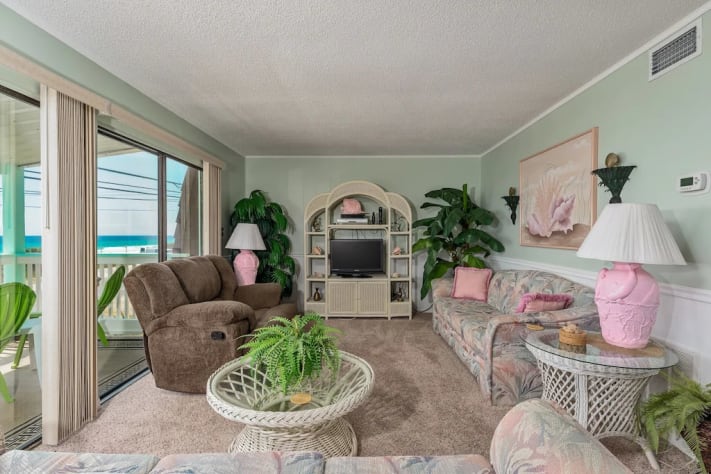 Comfy living area...open the doors and feel the gulf breeze!