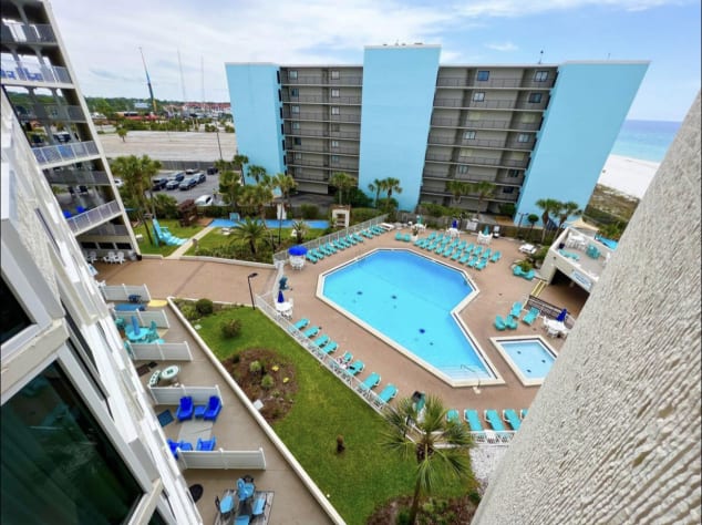 Overview of 2 Pools