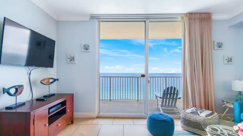 Living room view to Gulf