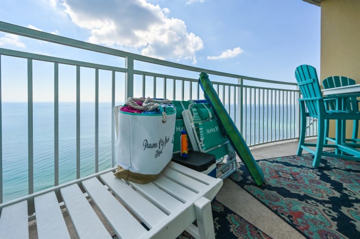 We provide high quality beach gear and beach towels! Enjoy your morning coffee or a cold beverage on your private balcony while you soak in the sights and sounds of the Emerald Coast!