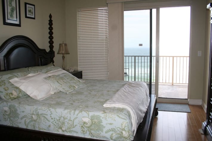 Don't be fooled w glass glare blocking the stunning beachscape view. Stunning!!