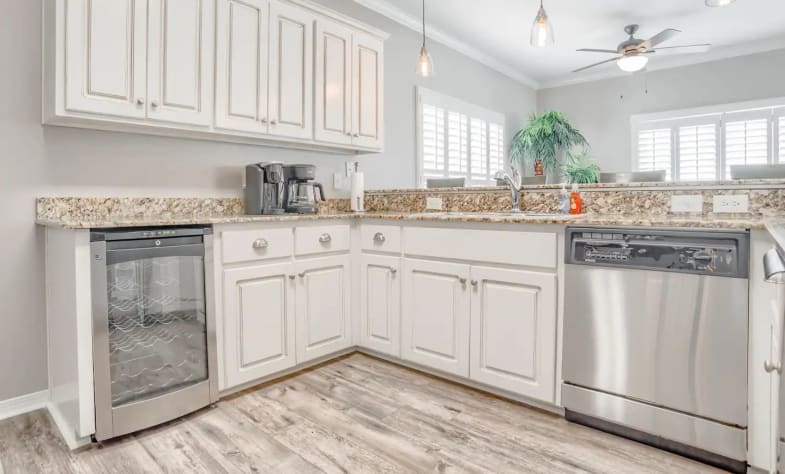 Fully equipped kitchen