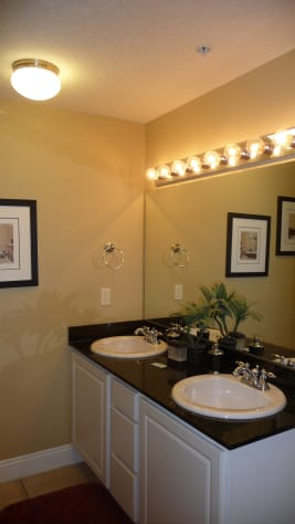 Master Bsthroom Double Sinks