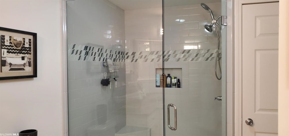 Walk in shower