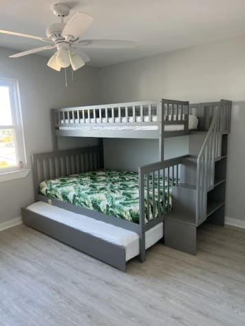 Bunk bed