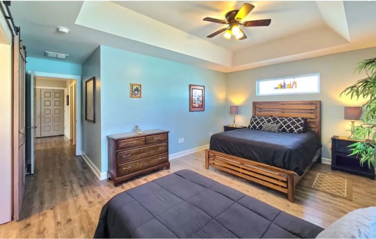 The Executive Suite has a queen bed and a twin bed, shower and bidet