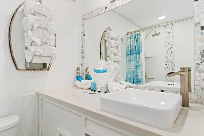 Modern bathroom
