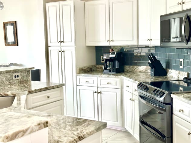 Kitchen overview