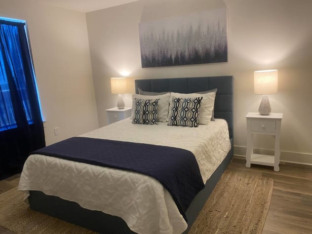 Queen bed