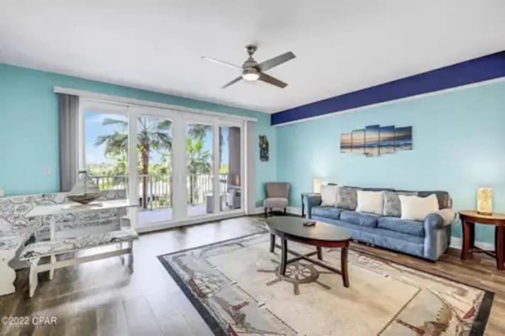 Living room with sleeper sofa 