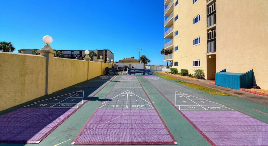 Shuffleboard Courts