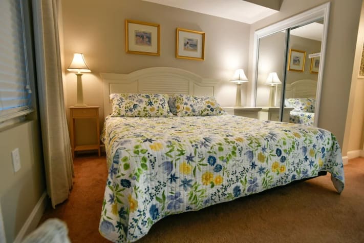 Main bedroom 