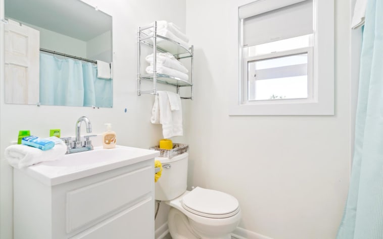 Bathroom B