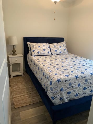 3rd bedroom - full size bed