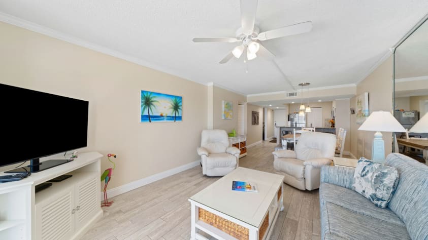 Family Room with Two Recliners