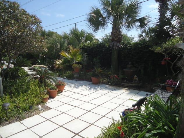 private gardens