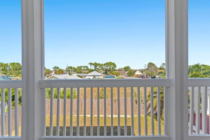 Second Floor Suite A - Balcony