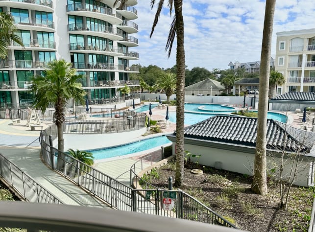 The lazy river. Float along and relax on your vacation!!