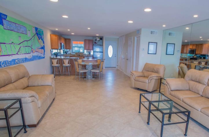 Leather/Tile NO CARPET