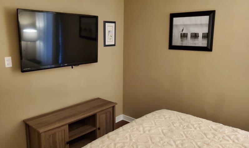 King Bedroom 2