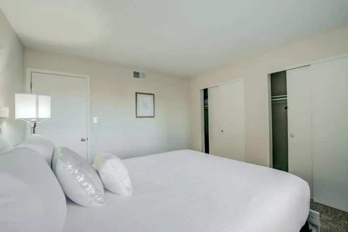 Second bedroom 