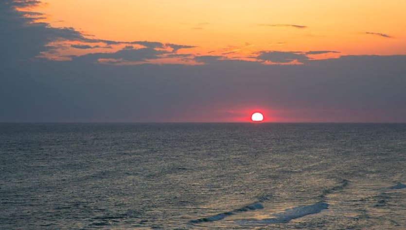 Your sunsets on the beach await!