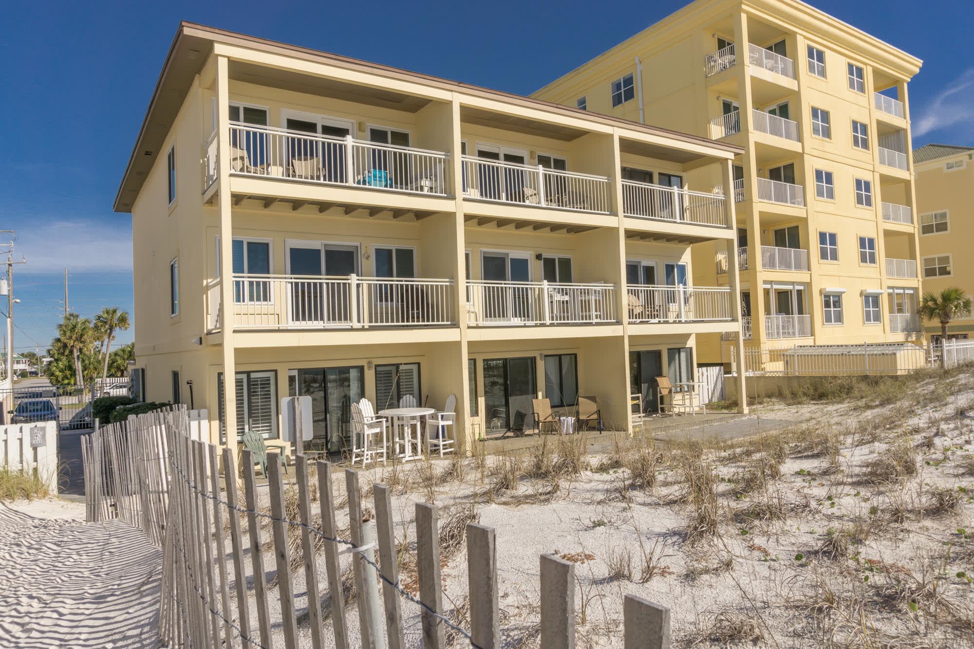 Tiki Beach Directly On The Beach Wow Condo Rental Near Fort