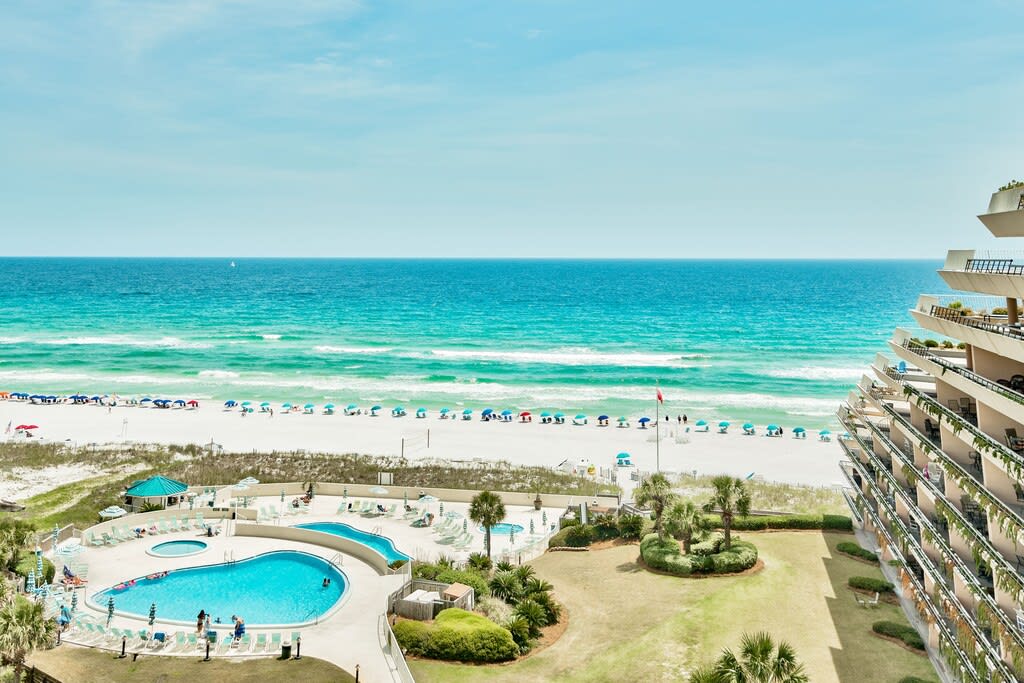 Edgewater Beach Condo Unit 1004 Beach Front • Condo rental near
