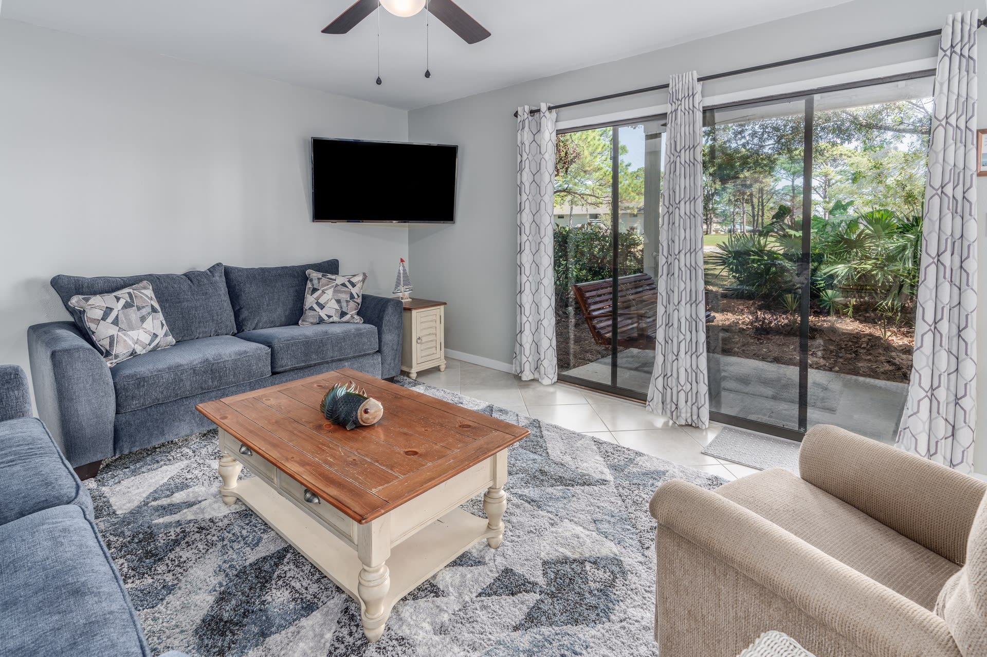 Golf Villa 11F Seascape condo 2BR/2BA • Condo rental near Miramar Golf Villa 11F Seascape condo 2BR/2BA • Condo rental near Miramar