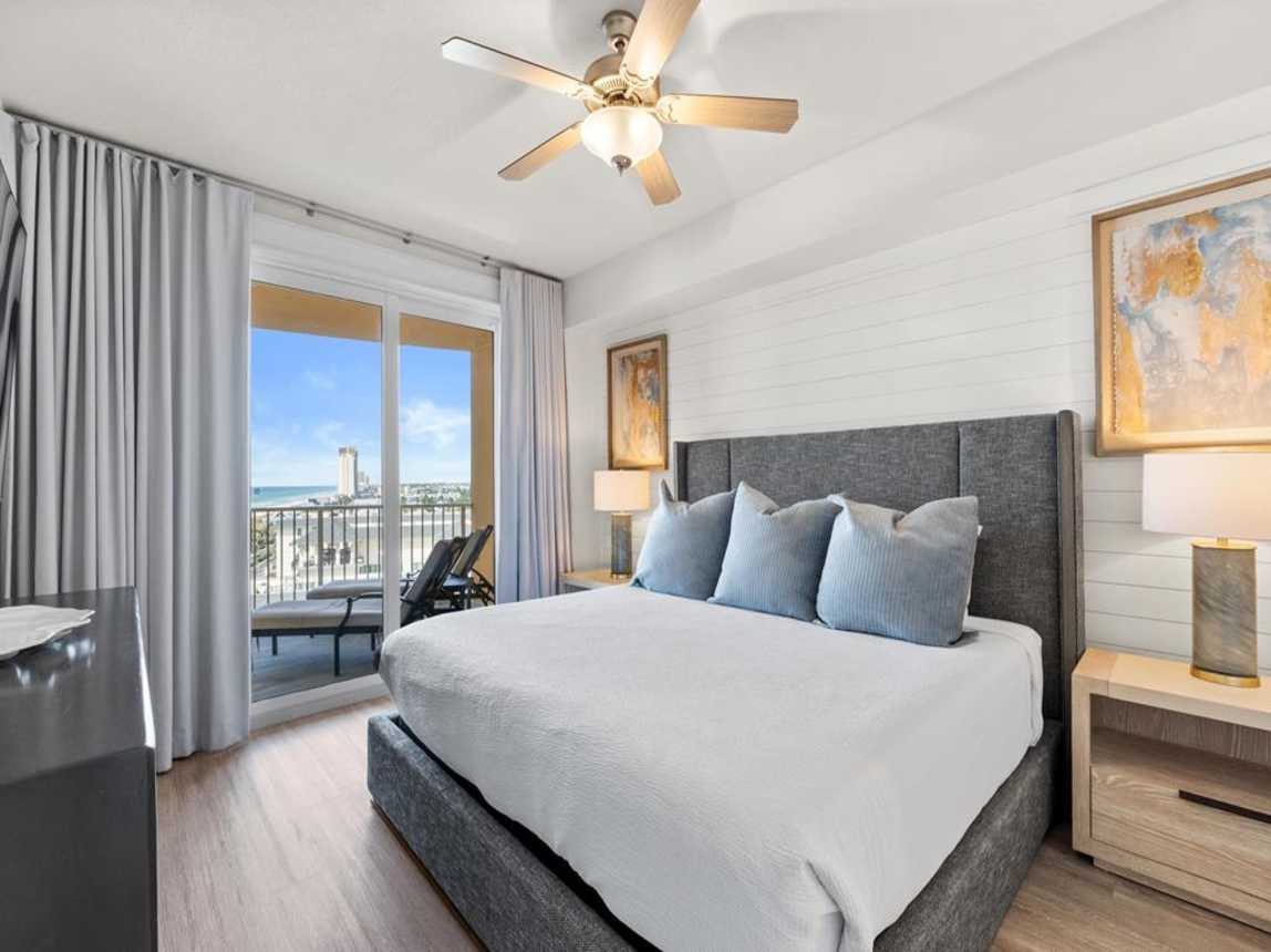 Bedroom with Balcony Access