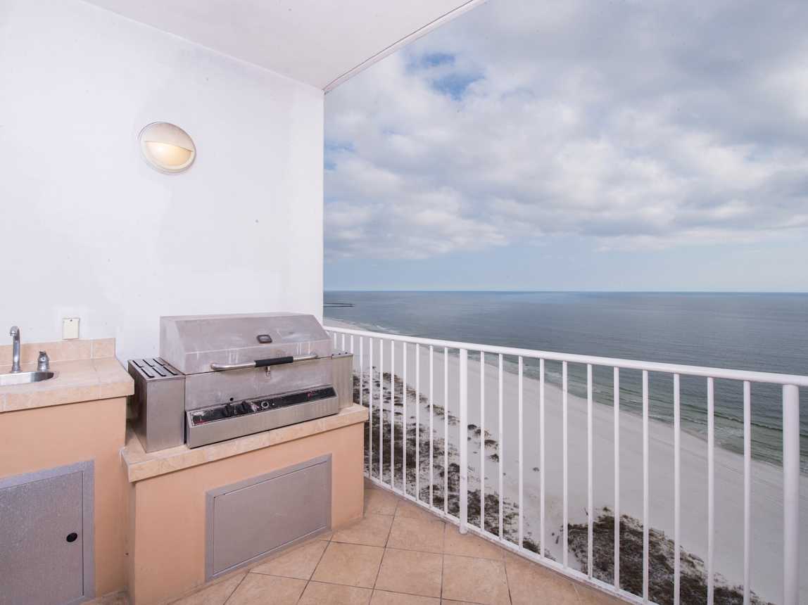 Guys (and gals!) LOVE the PRIVATE grill on the balcony! Steaks anyone??