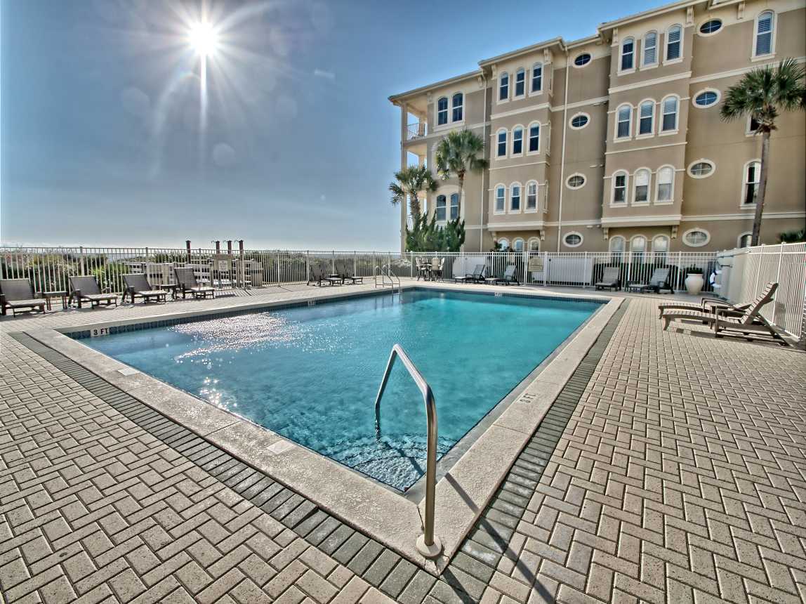 oceanfront heated pool overlooking the prettiest beaches in the world