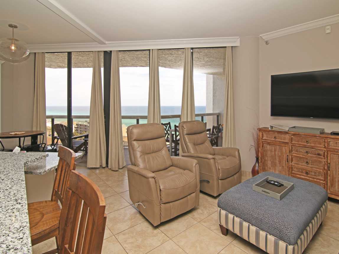 Beautiful Ocean View, especially from our new recliners!