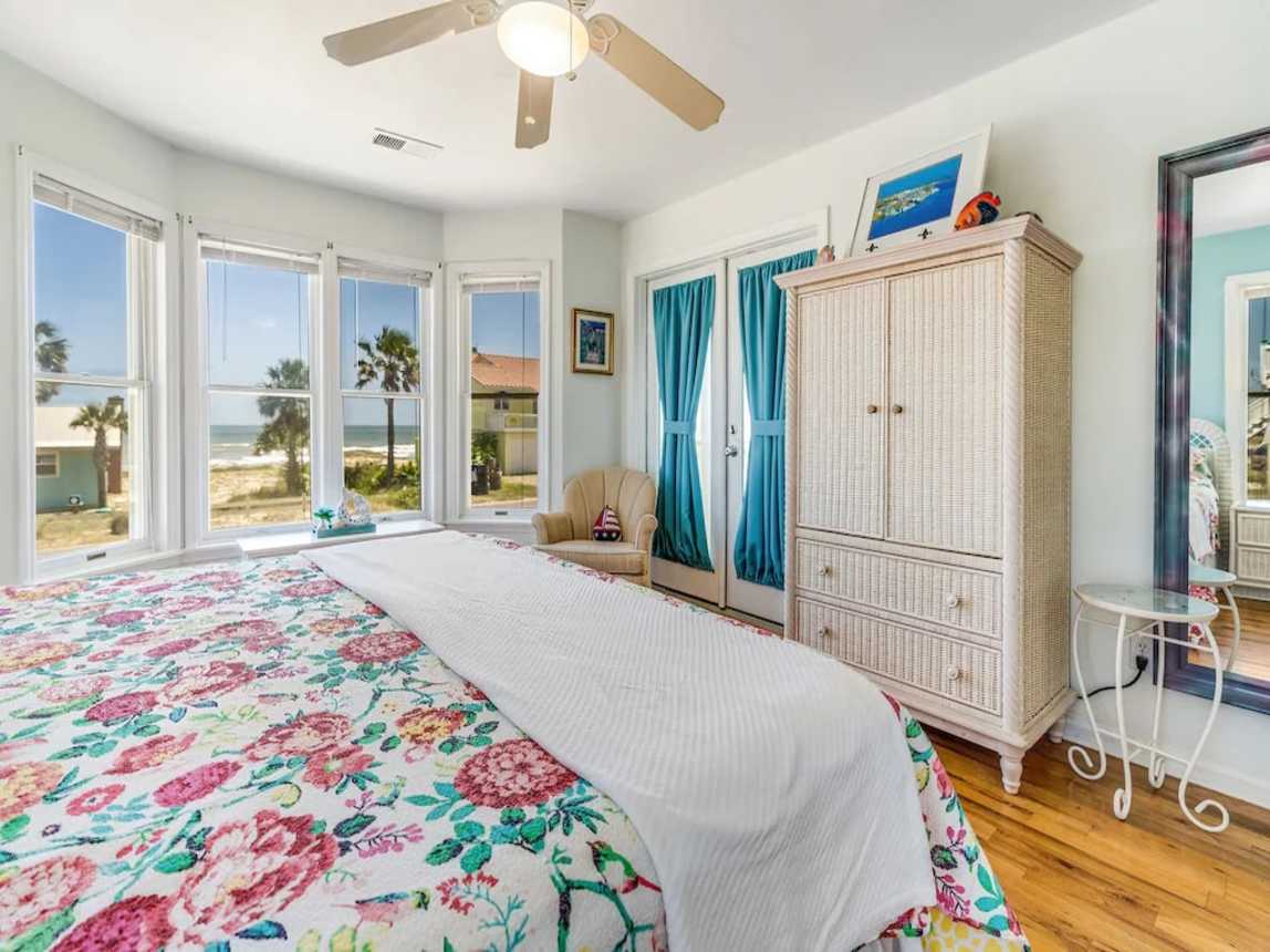 King Sleep Number bedroom with gulf views and porch access